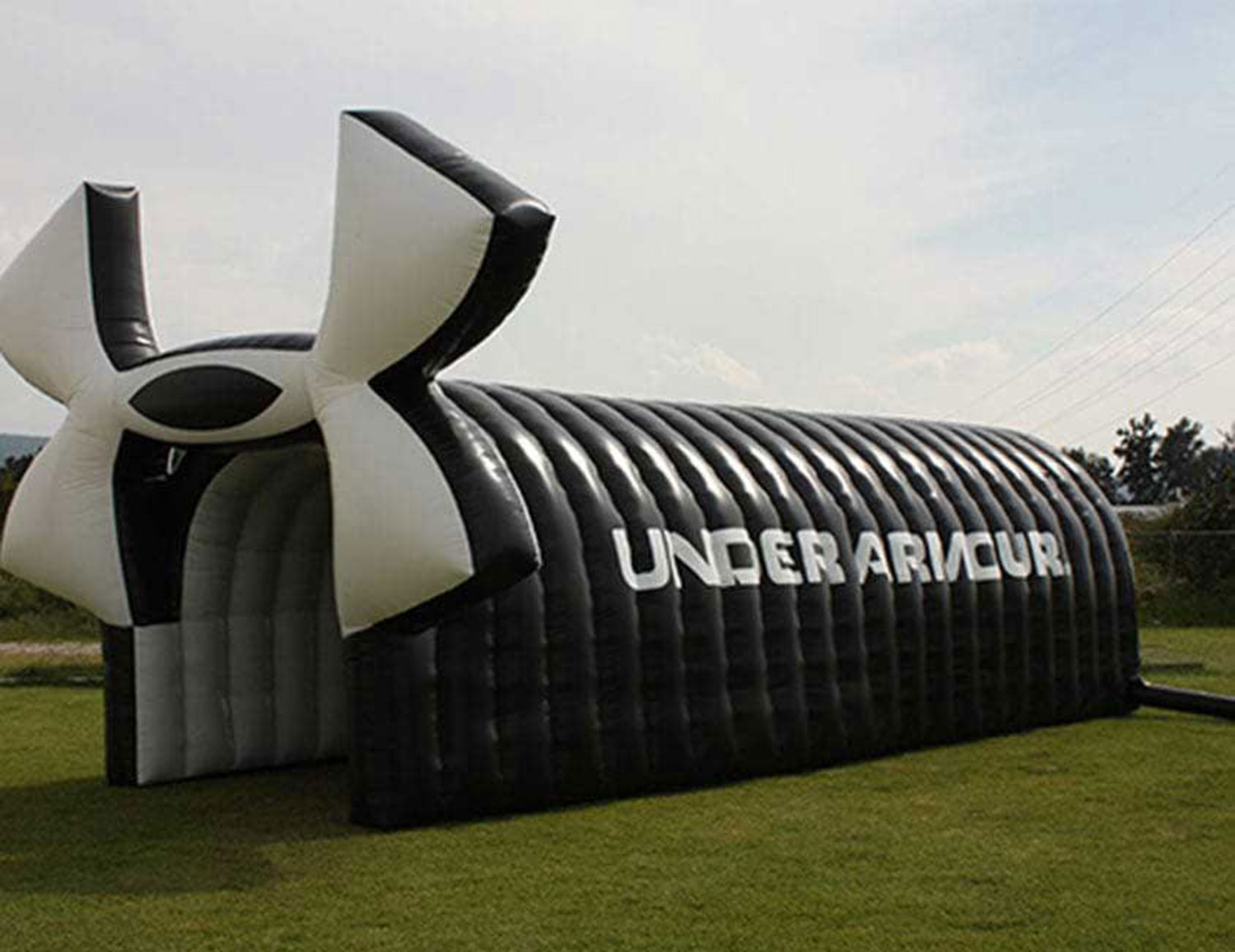 Custom inflatable arches